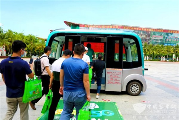 藍鯨號又來搶鏡了！海南首個5G無人駕駛客車項目正式投入運營(圖4)